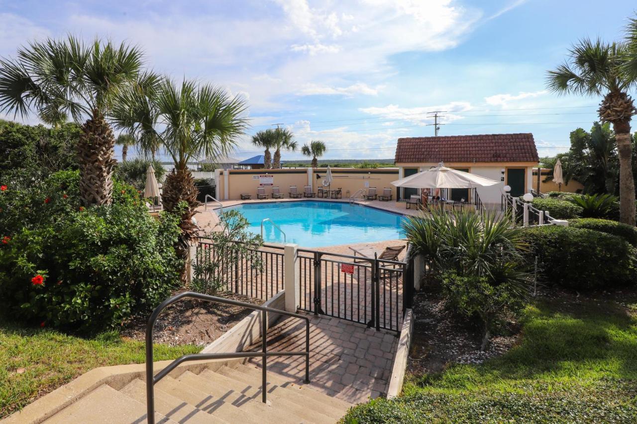 Oceanfront Windjammer Getaway St. Augustine Extérieur photo