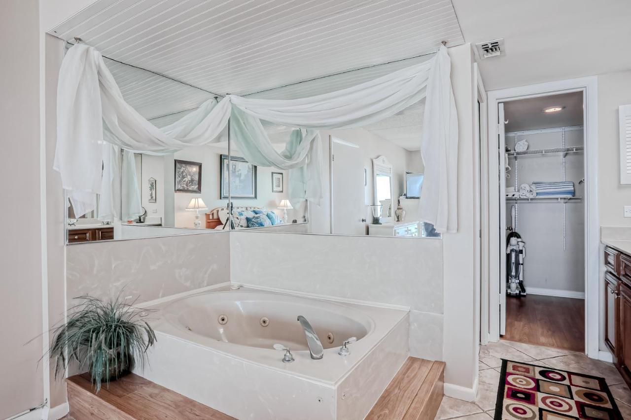Oceanfront Windjammer Getaway St. Augustine Extérieur photo